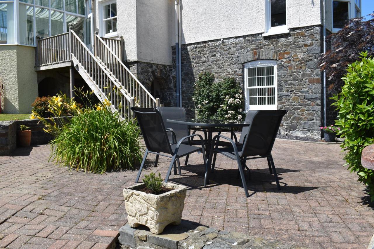 Llys Bach Apartment At Llys Aeron 阿博伦 外观 照片