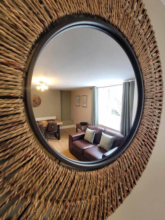 Llys Bach Apartment At Llys Aeron 阿博伦 外观 照片